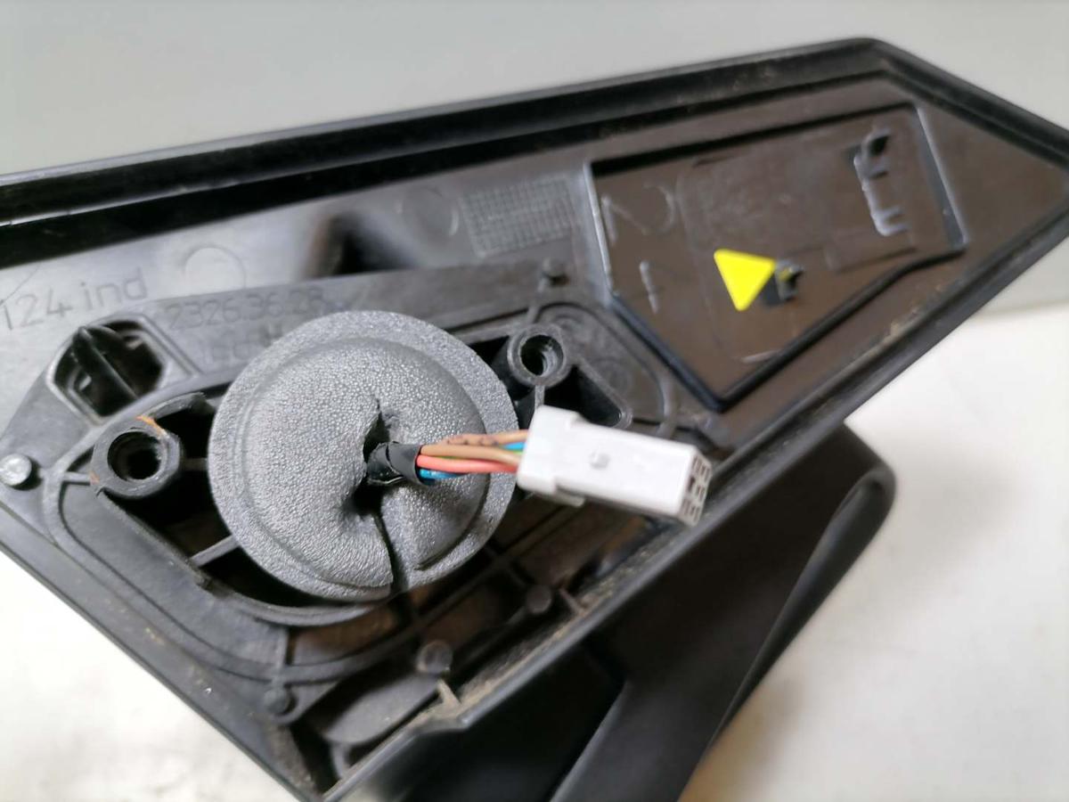 Mitsubishi Colt Z30 original Au&szlig;enspiegel rechts 08D Schwarz 3-T&uuml;rer elektrisch Bj.2006